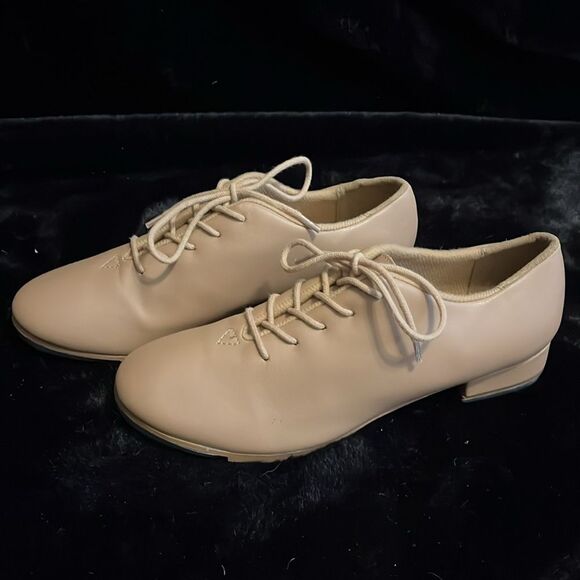 So DancaCream Lace-Up Tap Shoes - Picture 2 of 8